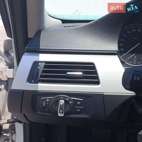 Универсал BMW 3 Series 2010 в Одессе фото 22 Универсал BMW 3 Series 2010 в Одессе