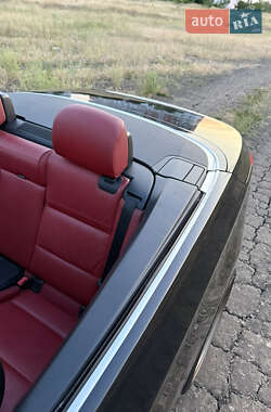 Кабриолет BMW 3 Series 2007 в 