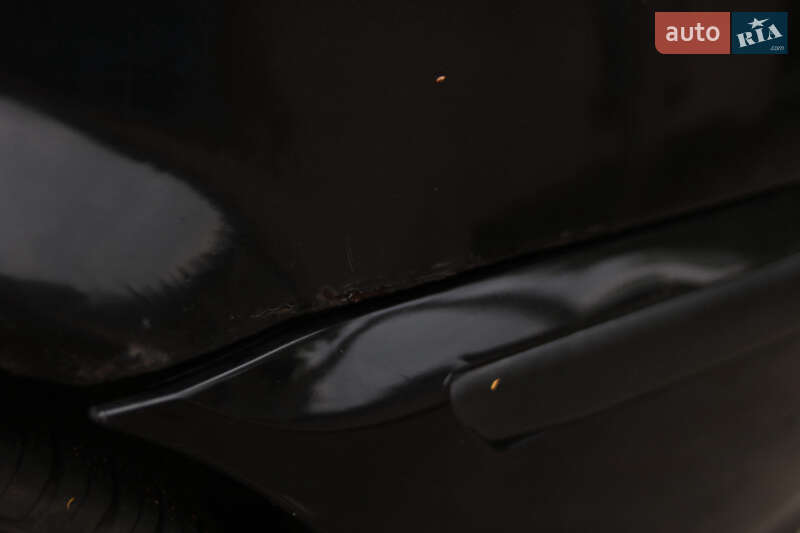 Седан BMW 3 Series 2004 в Корце фото 19 Седан BMW 3 Series 2004 в Корце