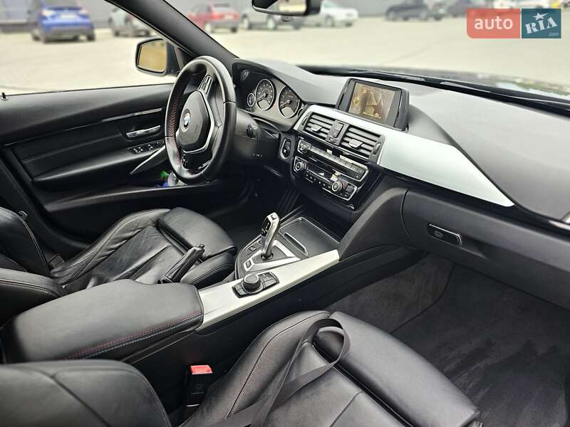 Седан BMW 3 Series 2016 в Хмельницькому
