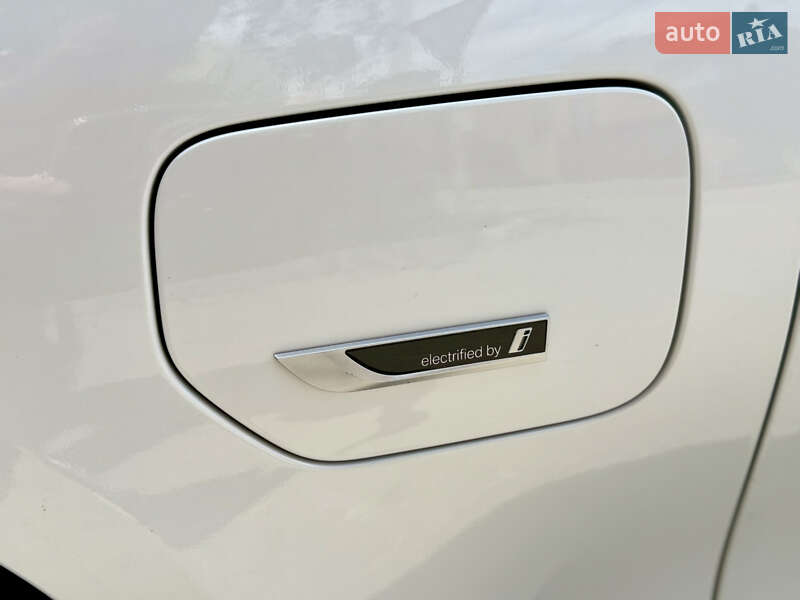 Седан BMW 3 Series 2021 в Кропивницькому