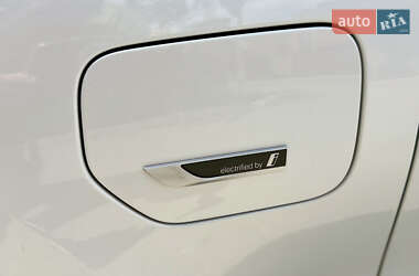 Седан BMW 3 Series 2021 в 