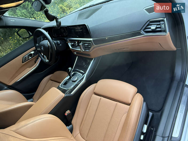 Седан BMW 3 Series 2021 в Кропивницькому