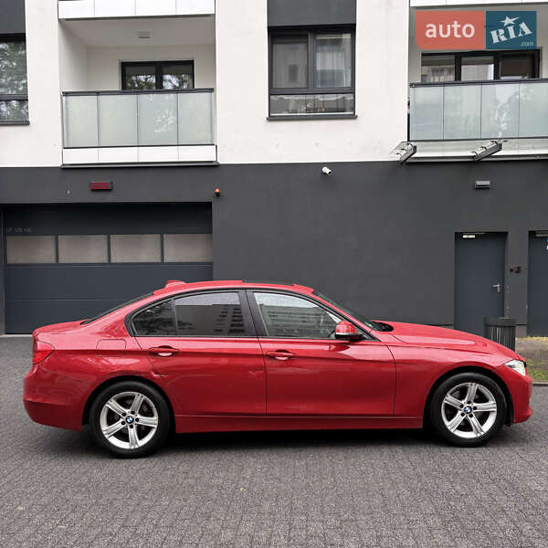 Седан BMW 3 Series 2013 в Киеве
