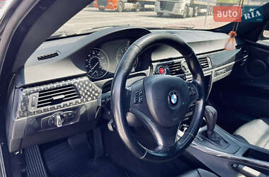 Купе BMW 3 Series 2010 в 