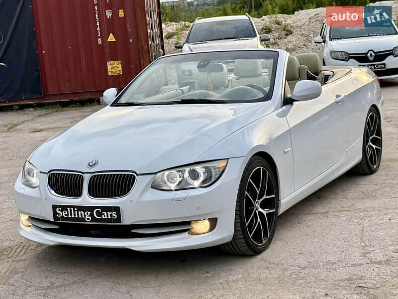 BMW 3 Series 2011