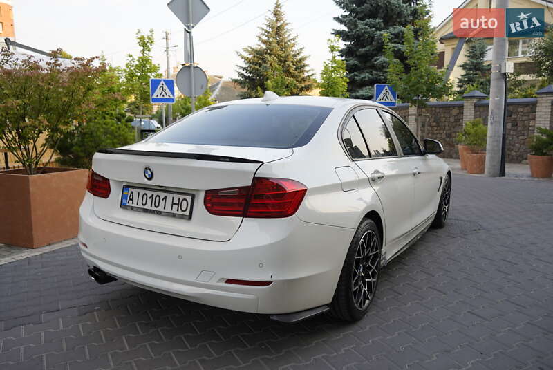 Седан BMW 3 Series 2015 в Білій Церкві