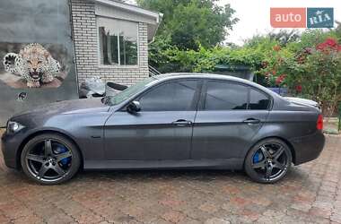 Седан BMW 3 Series 2007 в Виннице