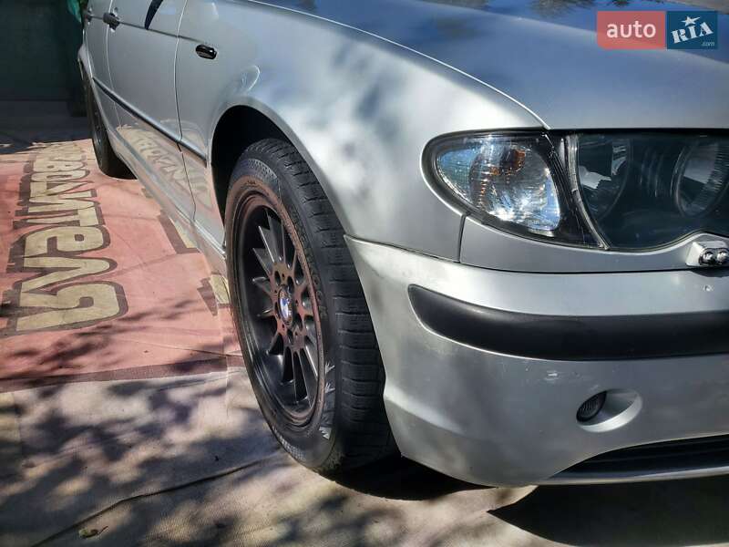 Седан BMW 3 Series 2002 в Николаеве