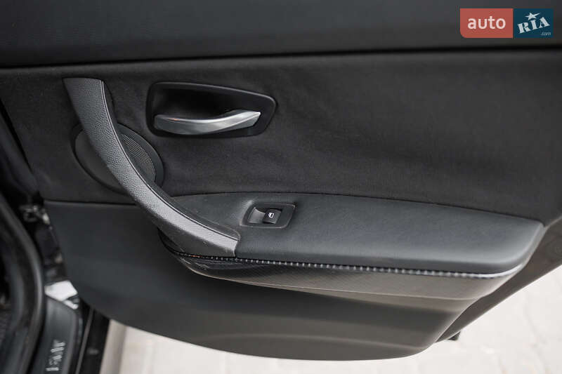 Универсал BMW 3 Series 2005 в Львове фото 39 Универсал BMW 3 Series 2005 в Львове