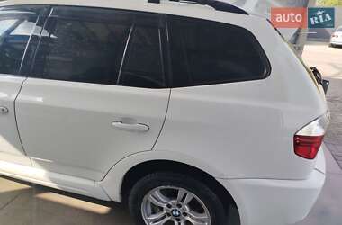 Седан BMW 3 Series 2010 в 