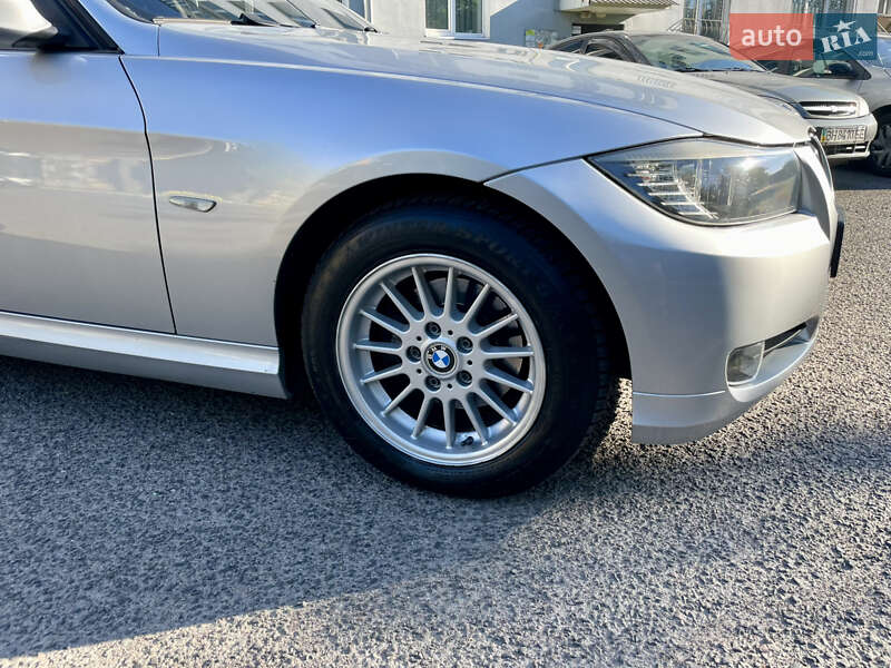 Универсал BMW 3 Series 2008 в Луцке фото 9 Универсал BMW 3 Series 2008 в Луцке