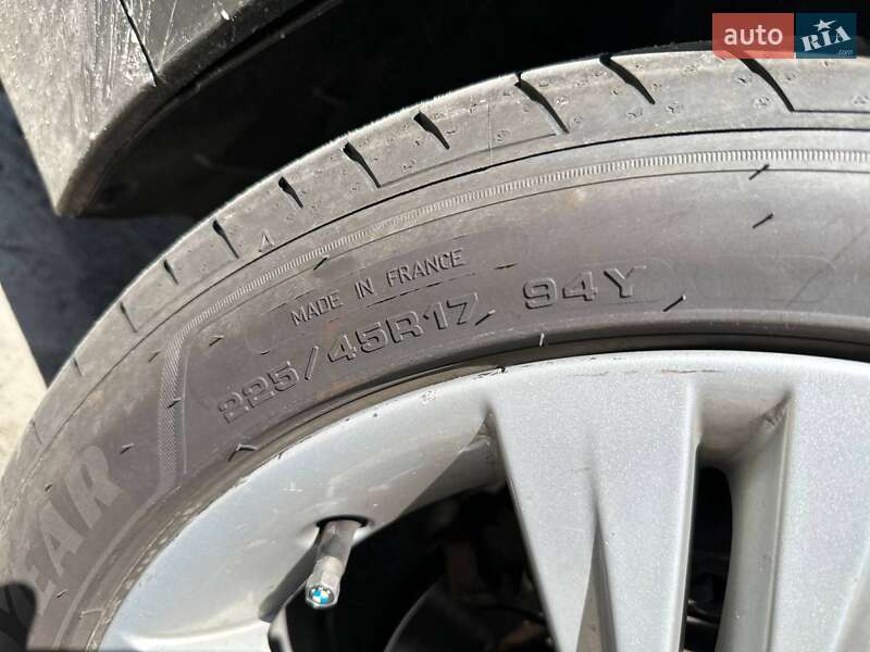 Универсал BMW 3 Series 2003 в Киеве фото 40 Универсал BMW 3 Series 2003 в Киеве