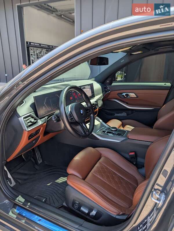 Седан BMW 3 Series 2023 в Львове