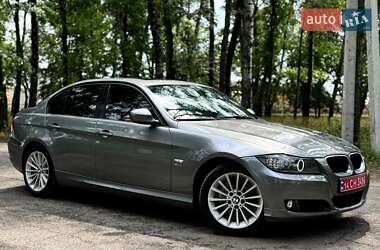 Седан BMW 3 Series 2011 в Ахтырке