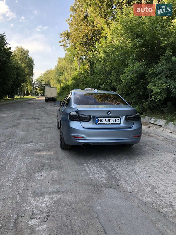 Седан BMW 3 Series 2014 в Ровно фото 23 Седан BMW 3 Series 2014 в Ровно