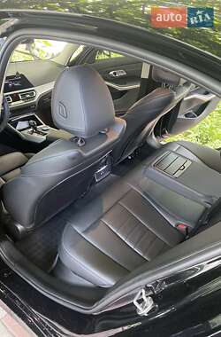Седан BMW 3 Series 2020 в 