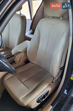 Седан BMW 3 Series 2014 в 