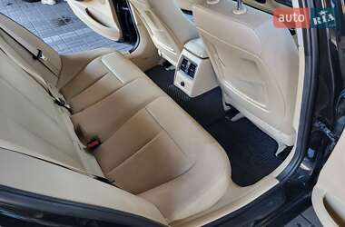 Седан BMW 3 Series 2014 в 