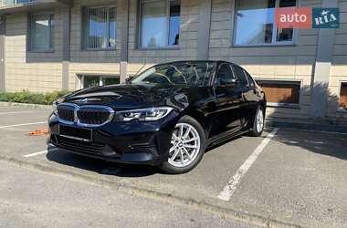 Седан BMW 3 Series 2020 в Києві