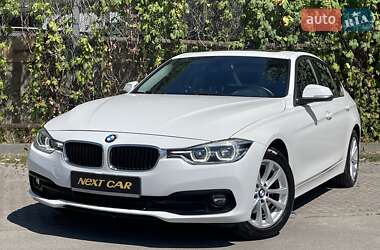 Седан BMW 3 Series 2017 в Киеве