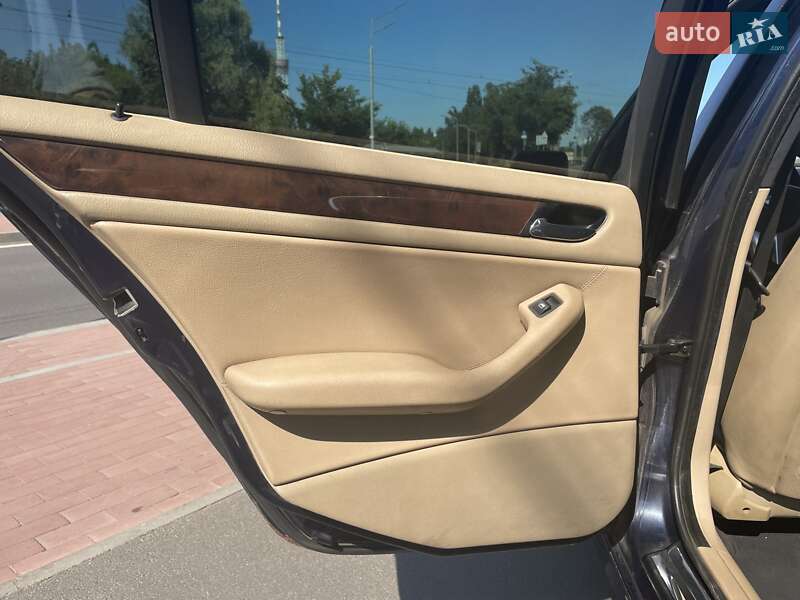 Седан BMW 3 Series 1998 в Киеве