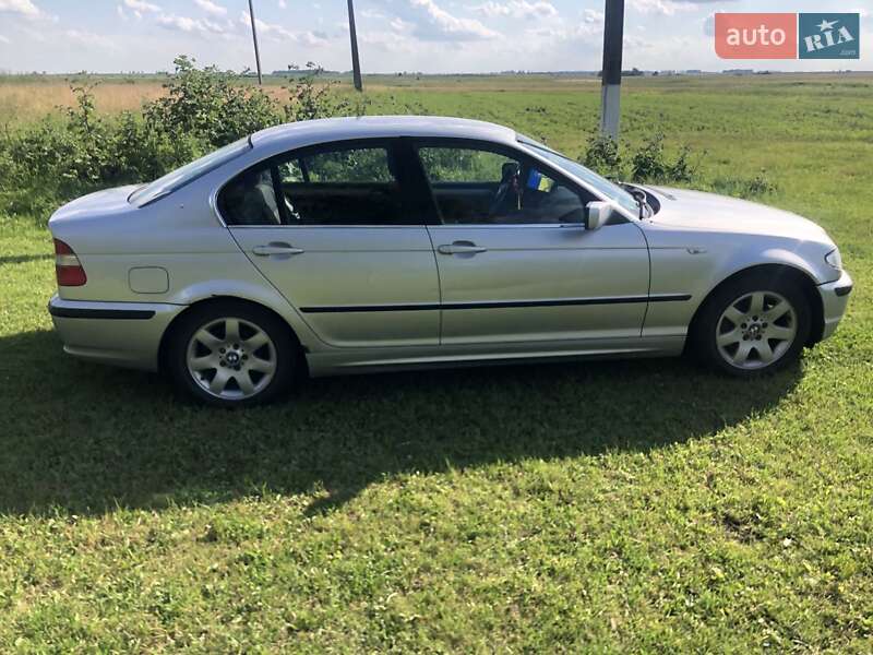 Седан BMW 3 Series 2003 в Луцке