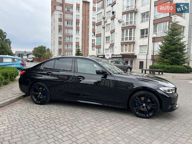 BMW 3 Series 2021