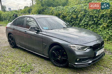 Седан BMW 3 Series 2016 в Києві