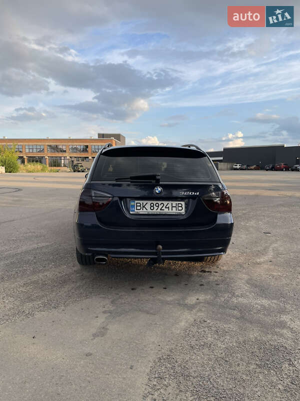 Універсал BMW 3 Series 2007 в Рівному
