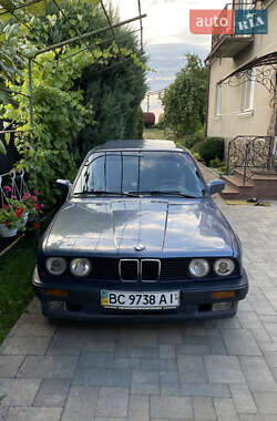 Седан BMW 3 Series 1989 в Львові