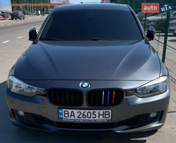 Седан BMW 3 Series 2014 в Киеве фото 10 Седан BMW 3 Series 2014 в Киеве