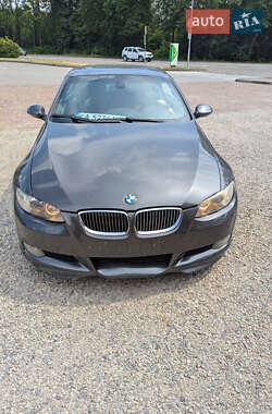 Кабриолет BMW 3 Series 2007 в Калуше