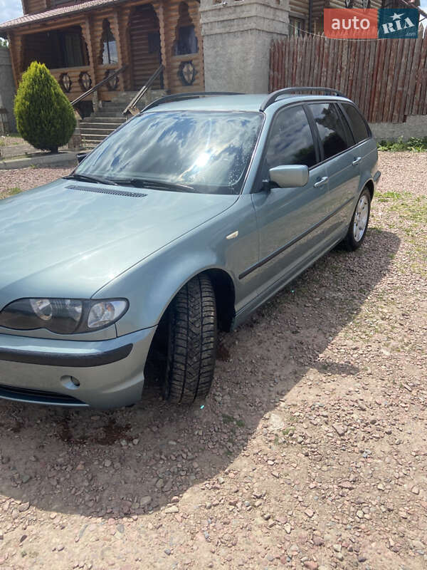 Универсал BMW 3 Series 2003 в Самборе