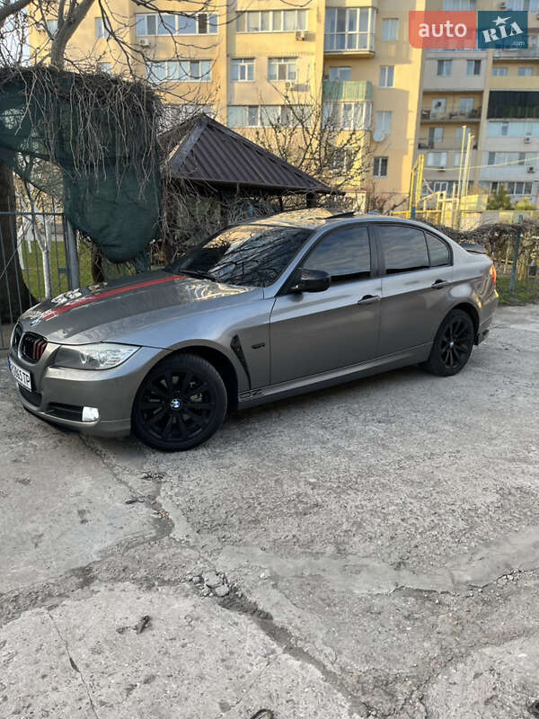 Седан BMW 3 Series 2010 в Одессе фото 12 Седан BMW 3 Series 2010 в Одессе