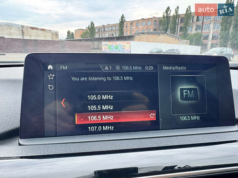 Седан BMW 3 Series 2017 в Киеве