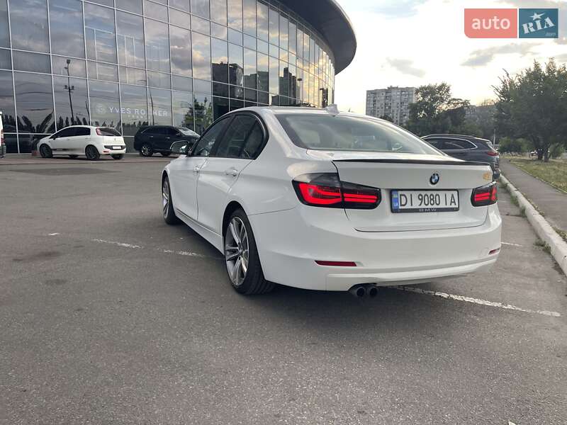 Седан BMW 3 Series 2012 в Києві