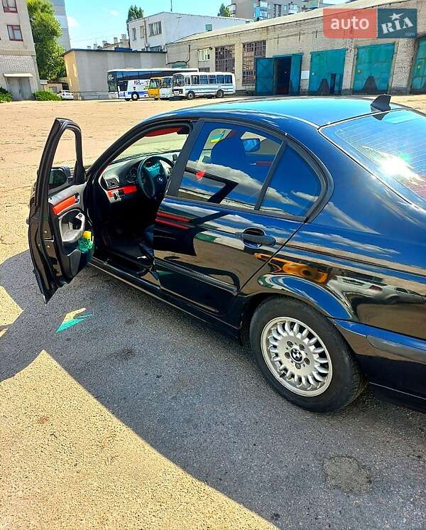 Седан BMW 3 Series 2000 в Кременчуці