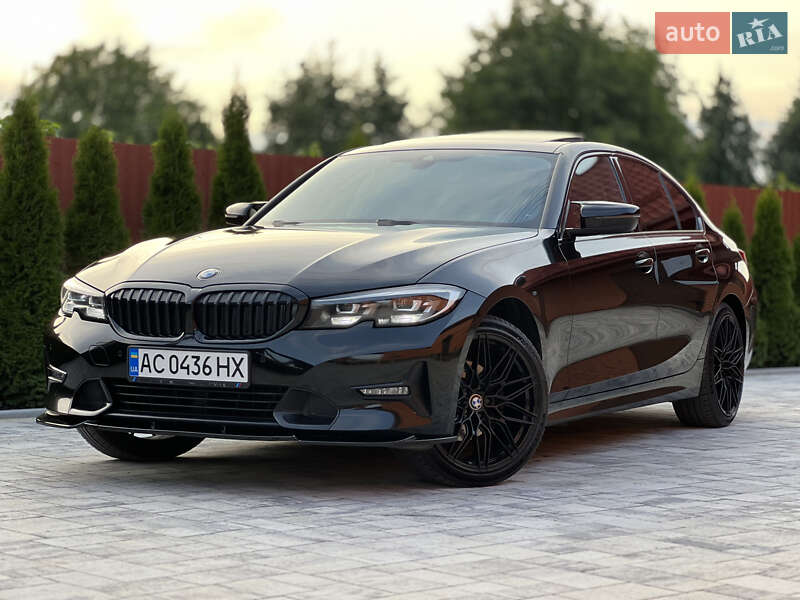 Седан BMW 3 Series 2019 в Луцке