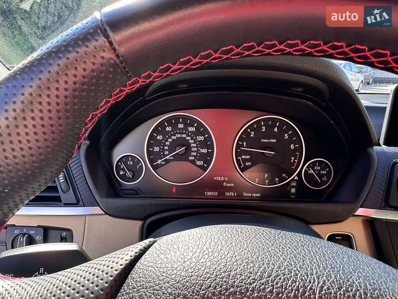 Седан BMW 3 Series 2015 в Киеве