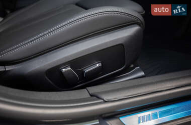 Седан BMW 3 Series 2025 в 