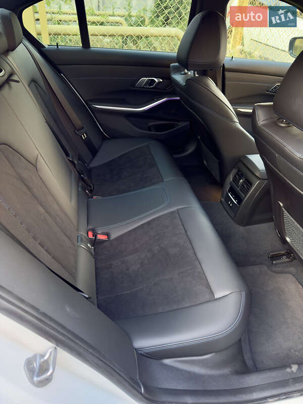 Седан BMW 3 Series 2022 в Черкассах фото 7 Седан BMW 3 Series 2022 в Черкассах