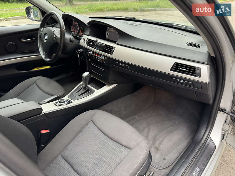 Универсал BMW 3 Series 2012 в Золочеве