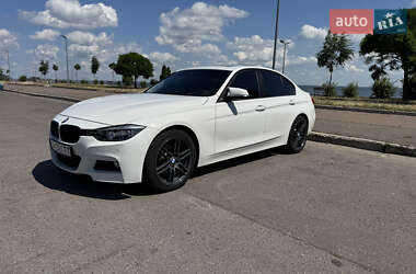 Седан BMW 3 Series 2012 в Черкасах