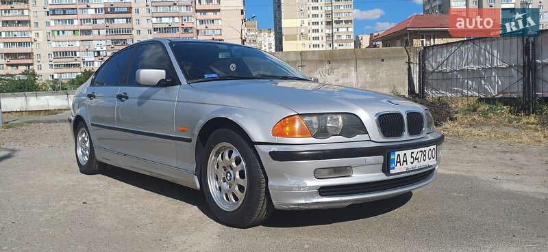 Седан BMW 3 Series 1999 в Киеве