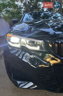 Седан BMW 3 Series 2019 в 