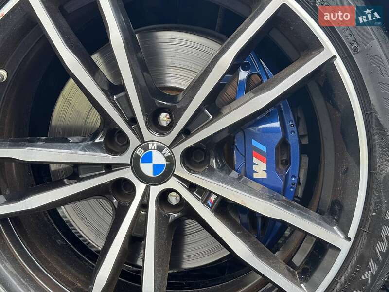 Седан BMW 3 Series 2020 в Львове
