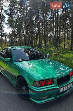 Седан BMW 3 Series 1994 в Александровке