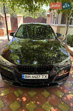 Седан BMW 3 Series 2015 в Одессе
