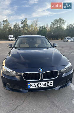 Седан BMW 3 Series 2013 в Запоріжжі